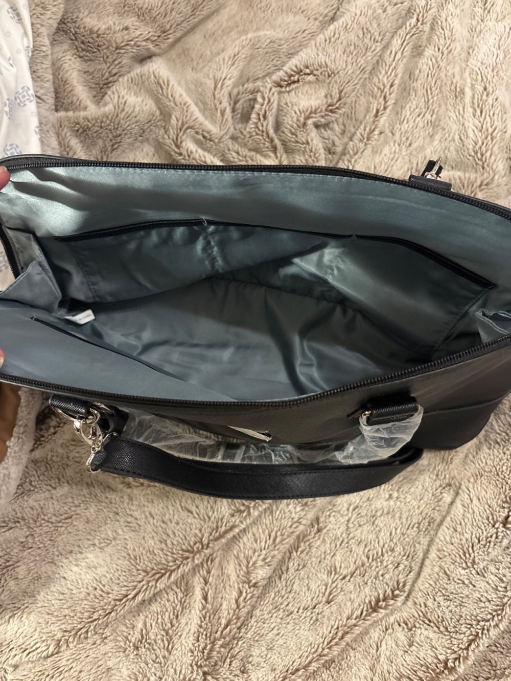 Purse - Picture 2 of 2
